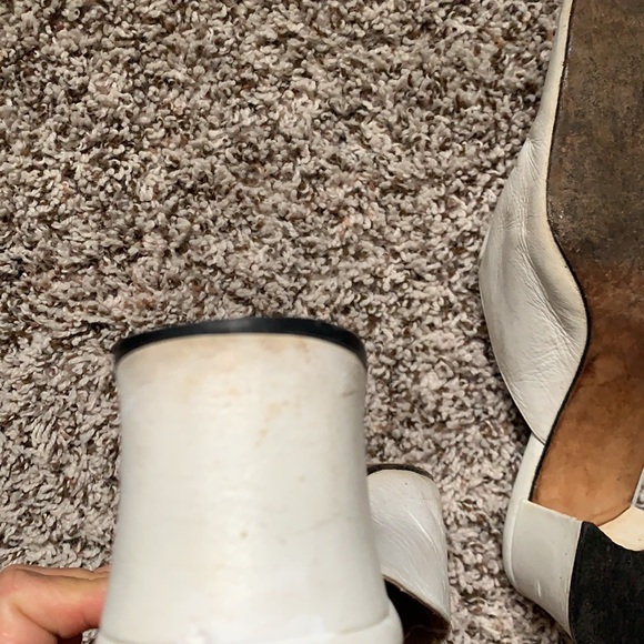 Enzo Angiolini White Mules - Picture 5 of 7